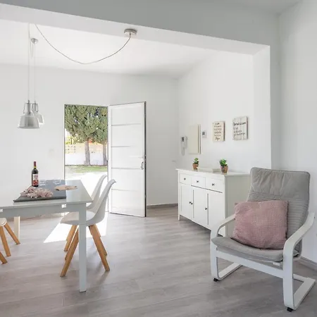 Βίλα Almendro - Costa Carpediem *